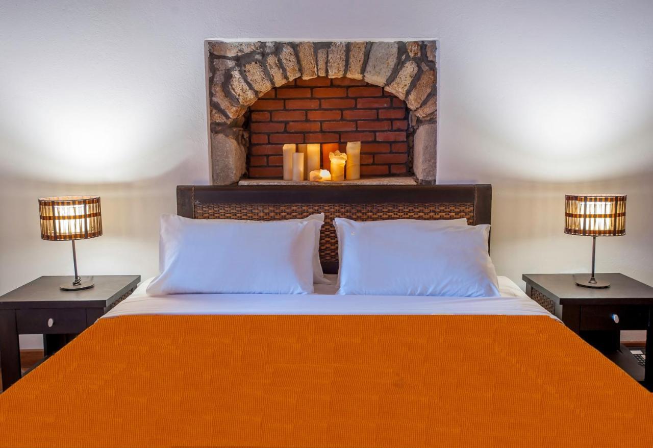The Varos Residences Hotel Dış mekan fotoğraf