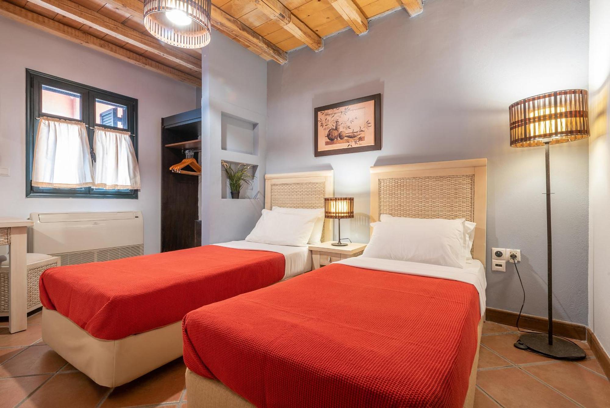 The Varos Residences Hotel Oda fotoğraf